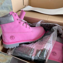 Boots Nubuck Premium Gris rose – Style Timberland | Confort & Robustesse