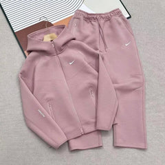 Ensemble Tech Fleece Premium Pink – Hoodie & Jogger